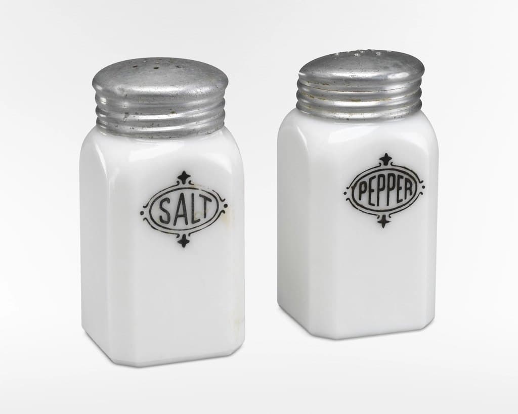 Stone Shaker Pair