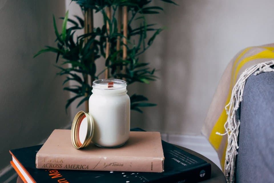 Warm Resin Candle